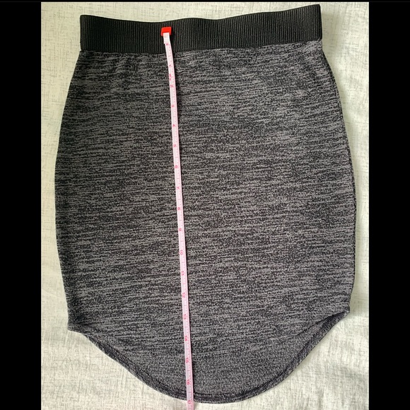 WILFRED FREE (Aritzia Brand) Skirt - Picture 4 of 4